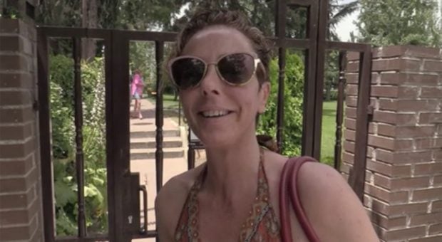 Roc&iacute;o Carrasco llegando al cumplea&ntilde;os de Mar&iacute;a Teresa Campos / Gtres