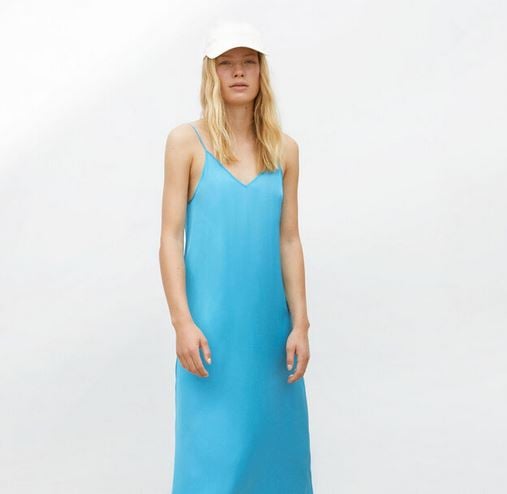 El vestido de tirantes de Parfois con el que aprovechar al máximo el verano