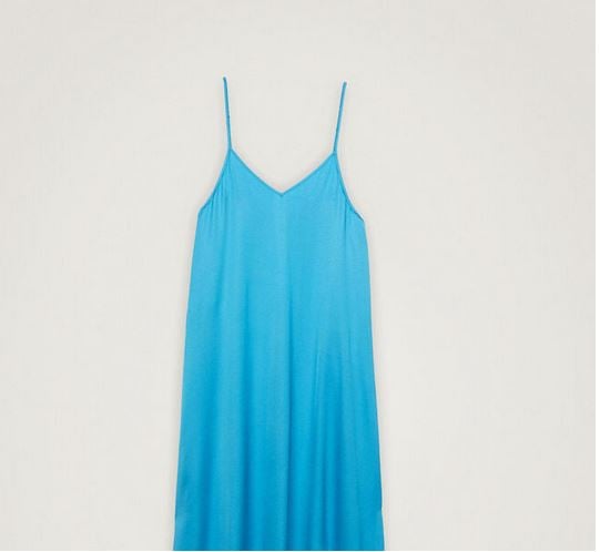 El vestido de tirantes de Parfois con el que aprovechar al máximo el verano