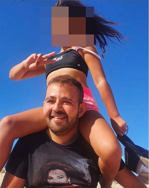 David Flores junto a su hermana / Instagram @olgamorenooficial