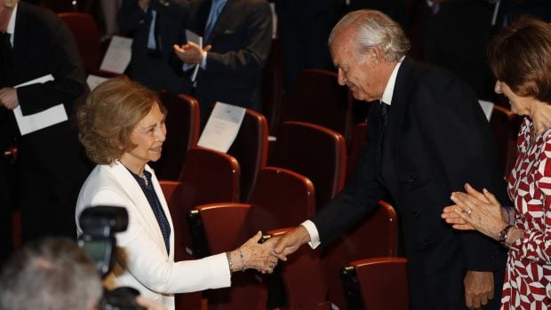 Do&ntilde;a Sof&iacute;a, muy sonriente / Gtres
