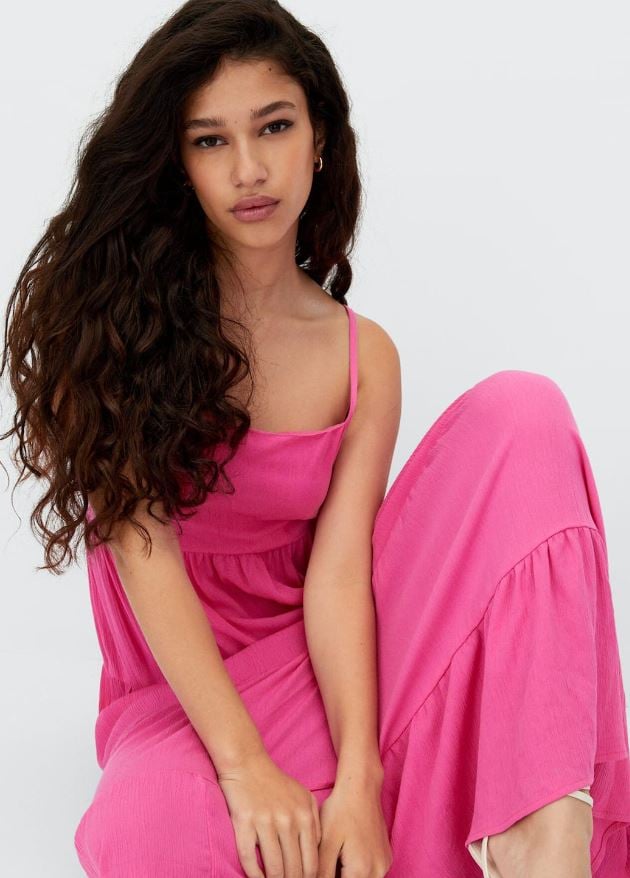 Rebajas en Stradivarius: vestidos, sandalias y todo lo que no puedes dejar pasar