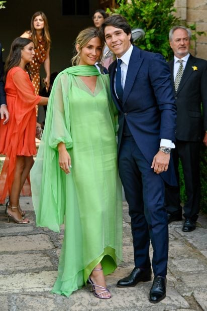 Mar&iacute;a Pombo y Pablo Castellano en la boda de Luc&iacute;a Pombo / Gtres