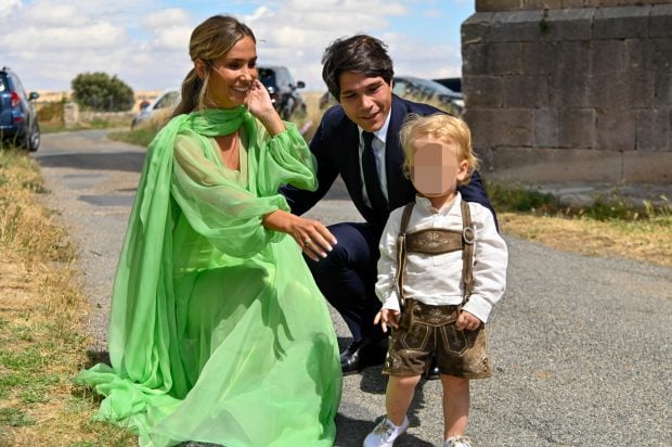 Mar&iacute;a Pombo y Pablo Castellano en la boda de Luc&iacute;a Pombo / Gtres