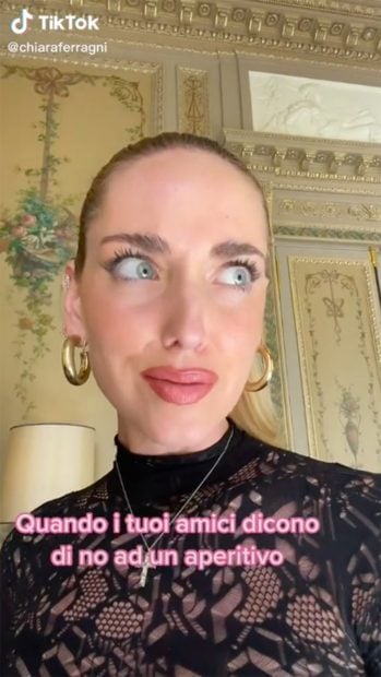 Chiara Ferragni imitando a Bel&eacute;n Esteban /Gtres