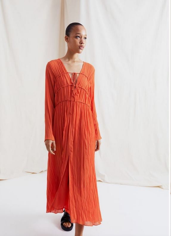 El vestido de gasa de H&M para esas cenas a la brisa del mar