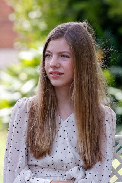 La Infanta Sof&iacute;a en un taller / Gtres