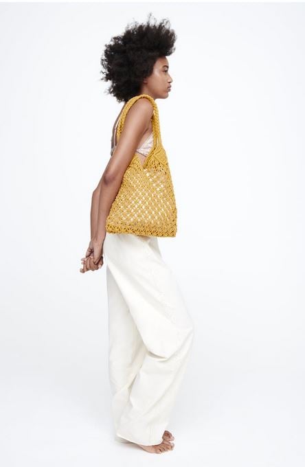 El bolso shopper de Zara que puedes elegir en cuatro colores