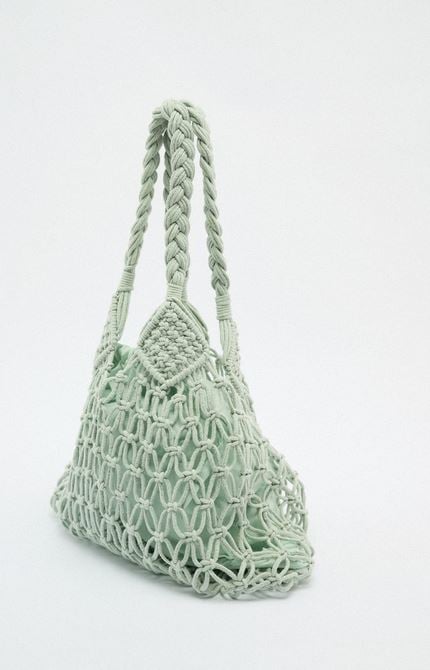 El bolso shopper de Zara que puedes elegir en cuatro colores