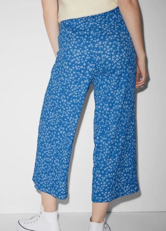 El pantal&oacute;n fluido de C&A que podr&aacute;s aprovechar al m&aacute;ximo este verano