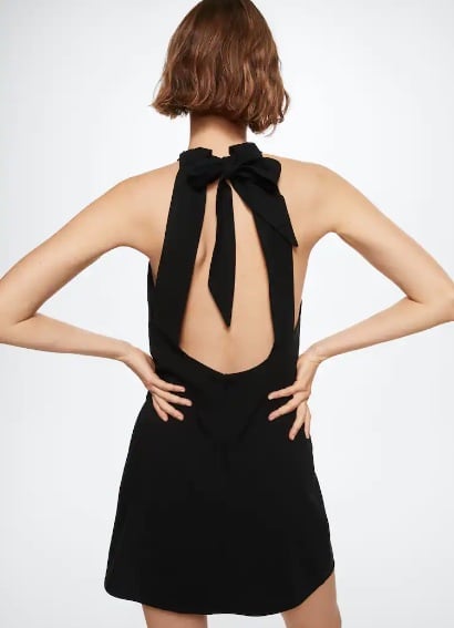 Vestido con escote en la espalda de Mango