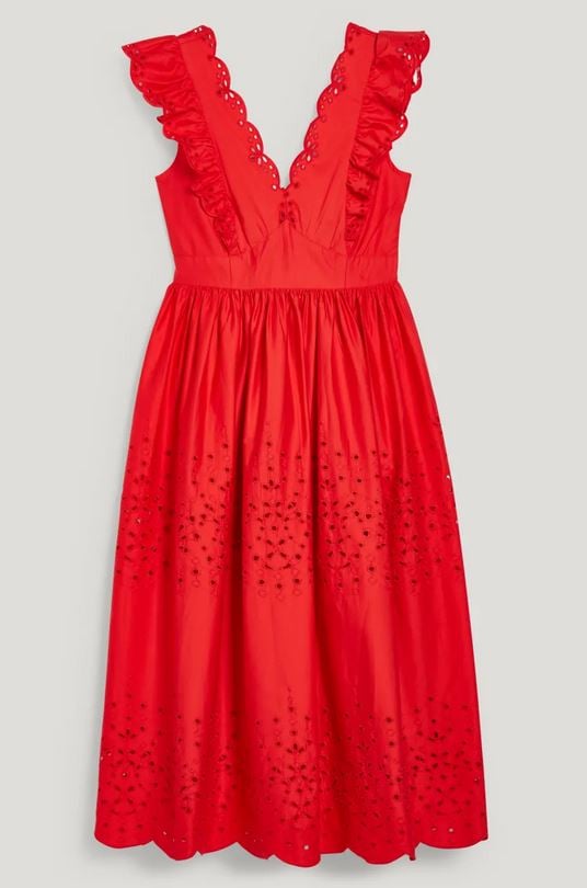 El vestido con volantes y bordados de C&A es una escultura en honor a la moda