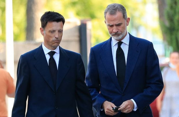 El Rey Felipe se despide de su prima, Sonia de Morales de Borb&oacute;n-Dos Sicilias / Gtres