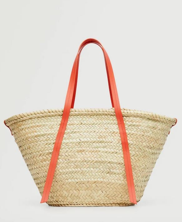 El bolso capazo de Mango a mitad de precio con bolsita interior para no perder nada