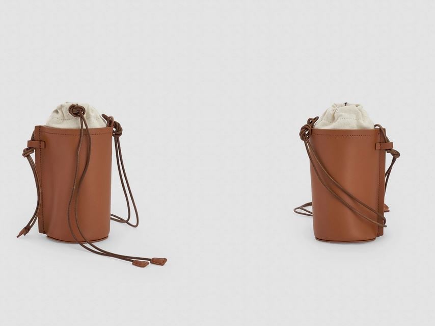 El bolso bandolera de Adolfo Dom&iacute;nguez para darse un capricho veraniego