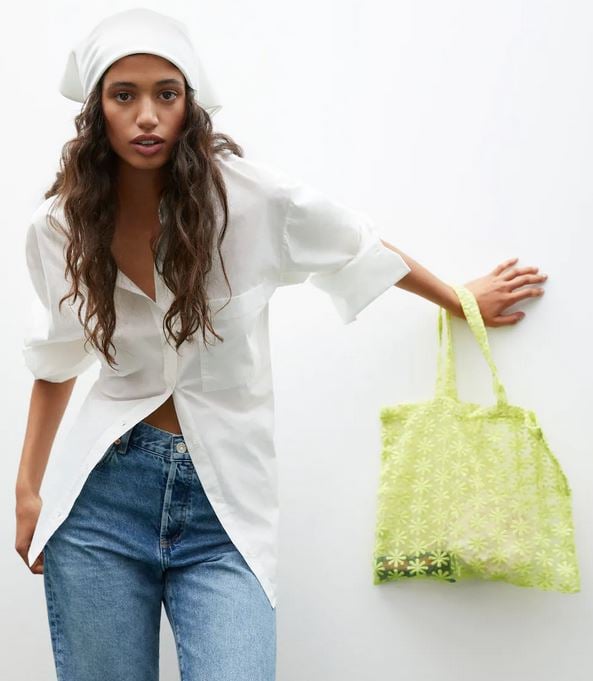 El bolso shopper de Mango al 50% de margaritas: &iexcl;aprovecha las rebajas!