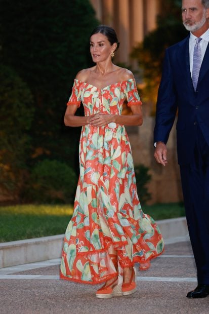 La Reina Letizia apuesta por un dise&ntilde;o con sello espa&ntilde;ol / Gtres