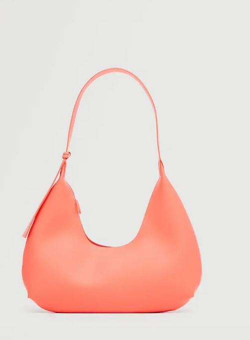 El bolso de Mango que es tendencia y que as&iacute; lo demuestra Mar&iacute;a Pombo