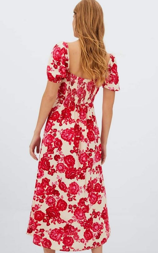 El vestido de Stradivarius que parece sacado de una pel&iacute;cula de Hollywood