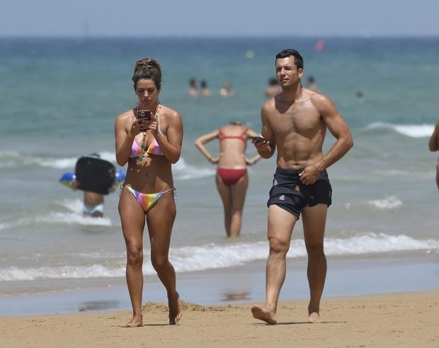 Laura Matamoros y Benji Aparicio en C&aacute;diz / Gtres