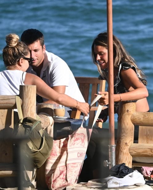 Laura Matamoros y Benji Aparicio en Marbella / Gtres