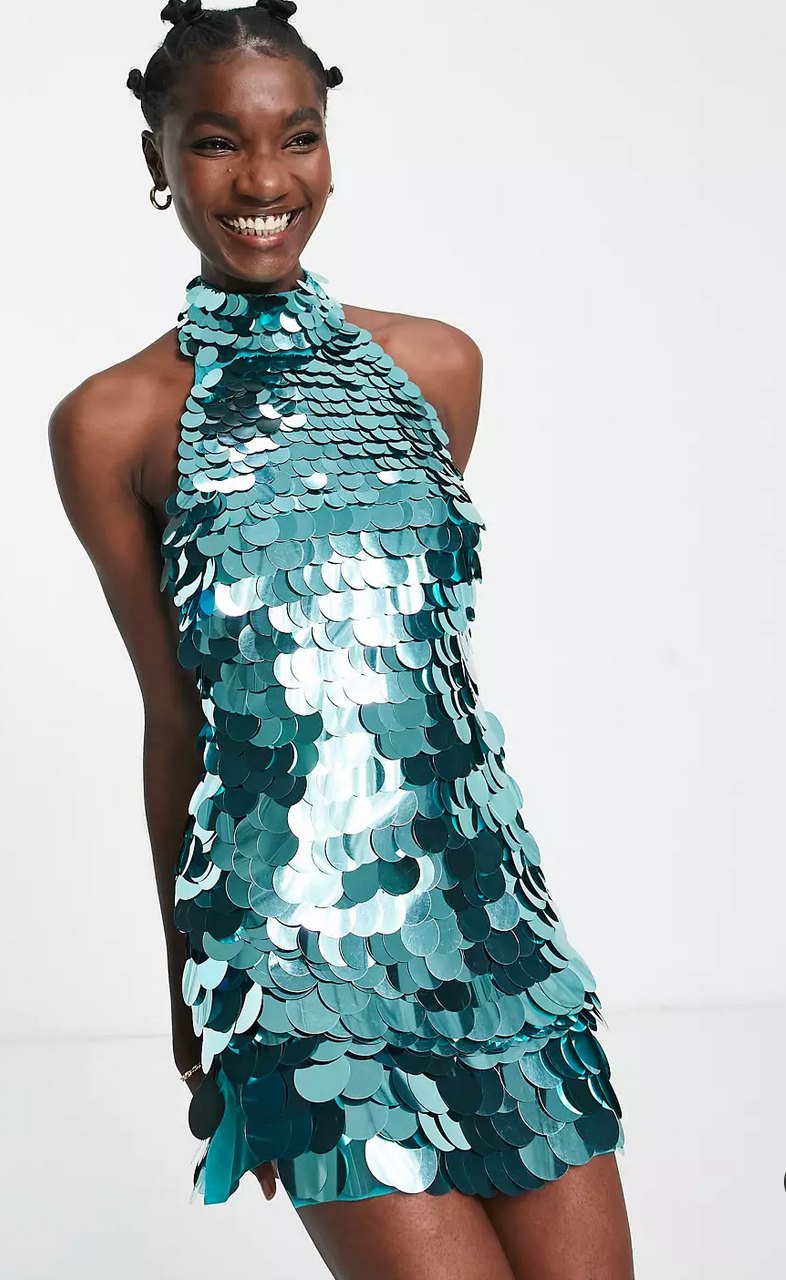 El vestidazo de Asos con lentejuelas y cuello halter al m&aacute;s estilo Roc&iacute;o Osorno y Mery Turiel