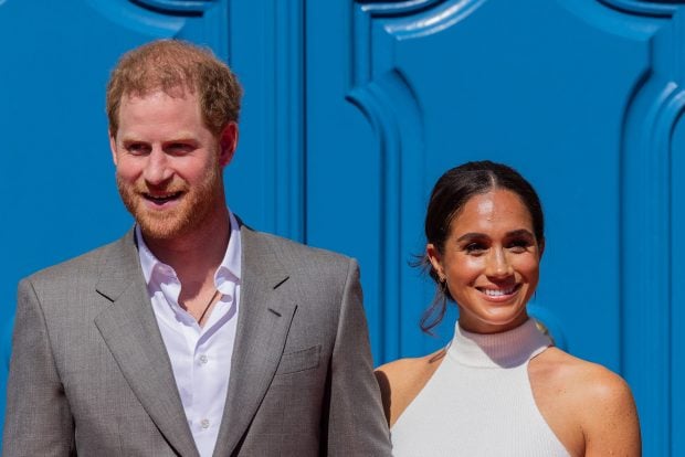El pr&iacute;ncipe Harry y Meghan Markle en D&uuml;sseldorf / Gtres