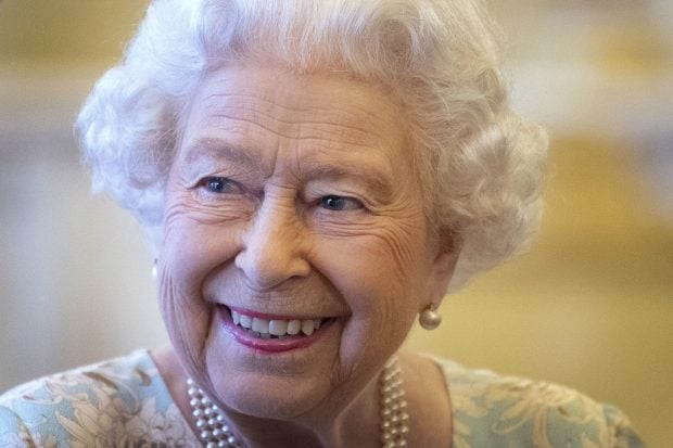 Isabel II sonriendo / Gtres