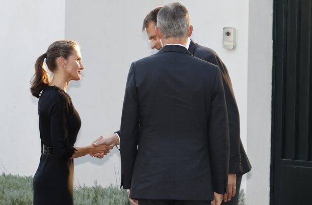 Los Reyes con el embajador brit&aacute;nico / Gtres