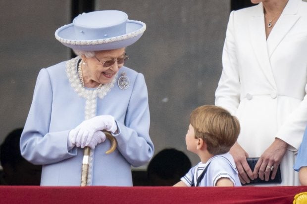 Isabel II y el peque&ntilde;o Louis / Gtres