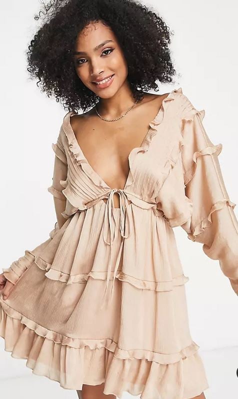 El vestido estilo rom&aacute;ntico de Asos con el que recibir oto&ntilde;o