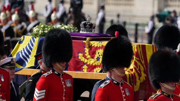 Cortejo f&uacute;nebre de la Reina Isabel / Gtres