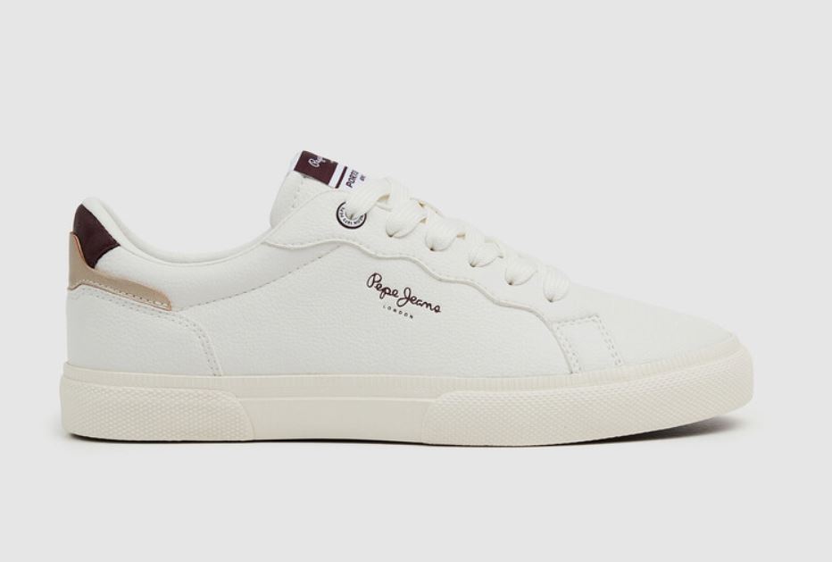 Un b&aacute;sico que necesitas: las zapatillas retro y blancas de Pepe Jeans