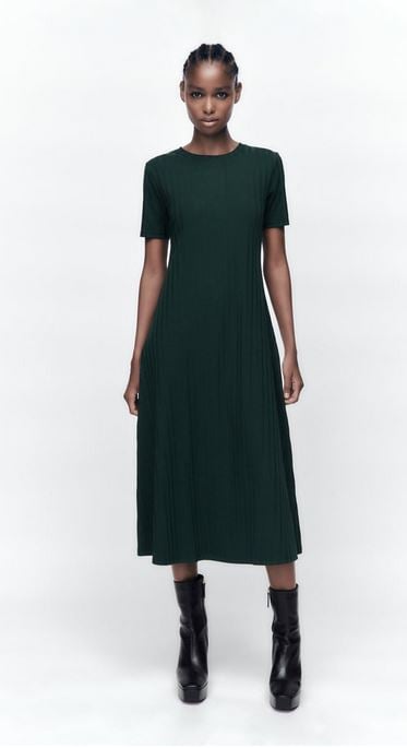 Los 6 vestidos casual de Zara para los d&iacute;as m&aacute;s oto&ntilde;ales