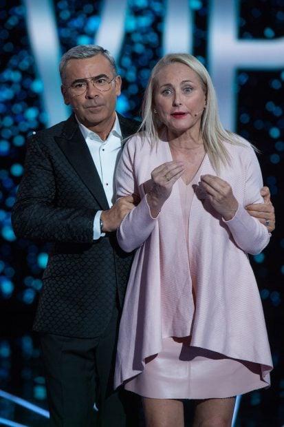 Jorge Javier V&aacute;zquez con Luc&iacute;a Pariente 