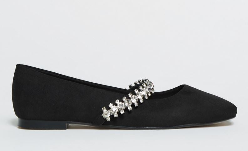 Zapatos planos con tira de strass 