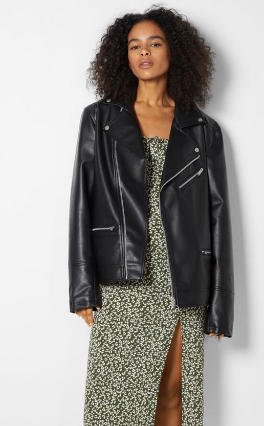 El vestido más bonito para el comienzo del otoño es de Bershka
