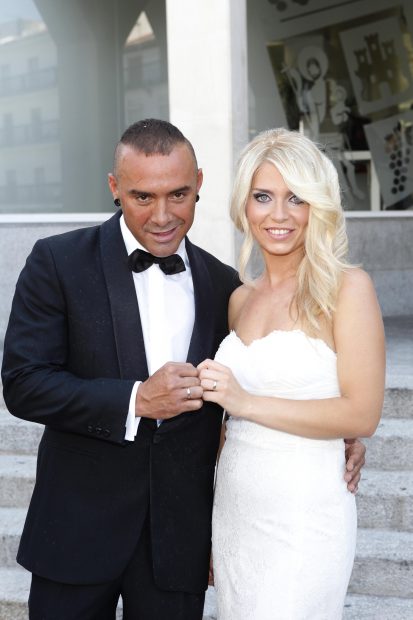 Dinio Garc&iacute;a e Irene L&oacute;pez en su boda / Gtres