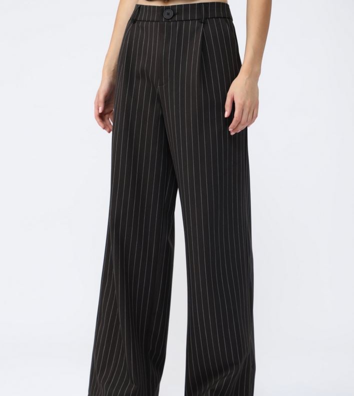 Un look rompedor, por un precio low cost ¡Los pantalones de Lefties que puedes comprar por menos de 20€!