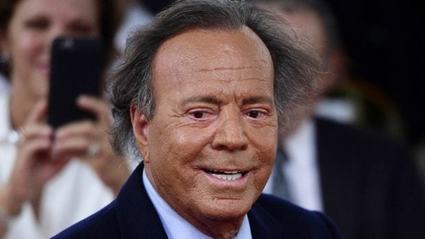 Julio Iglesias sonriendo / Gtres