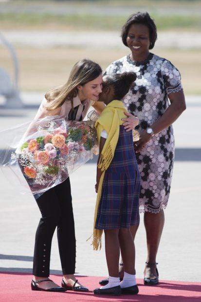 Letizia aterrizando en Haití / Gtres
