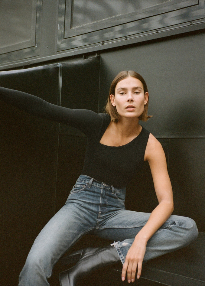 El body asim&eacute;trico de Zara que sienta bien a todos los cuerpos