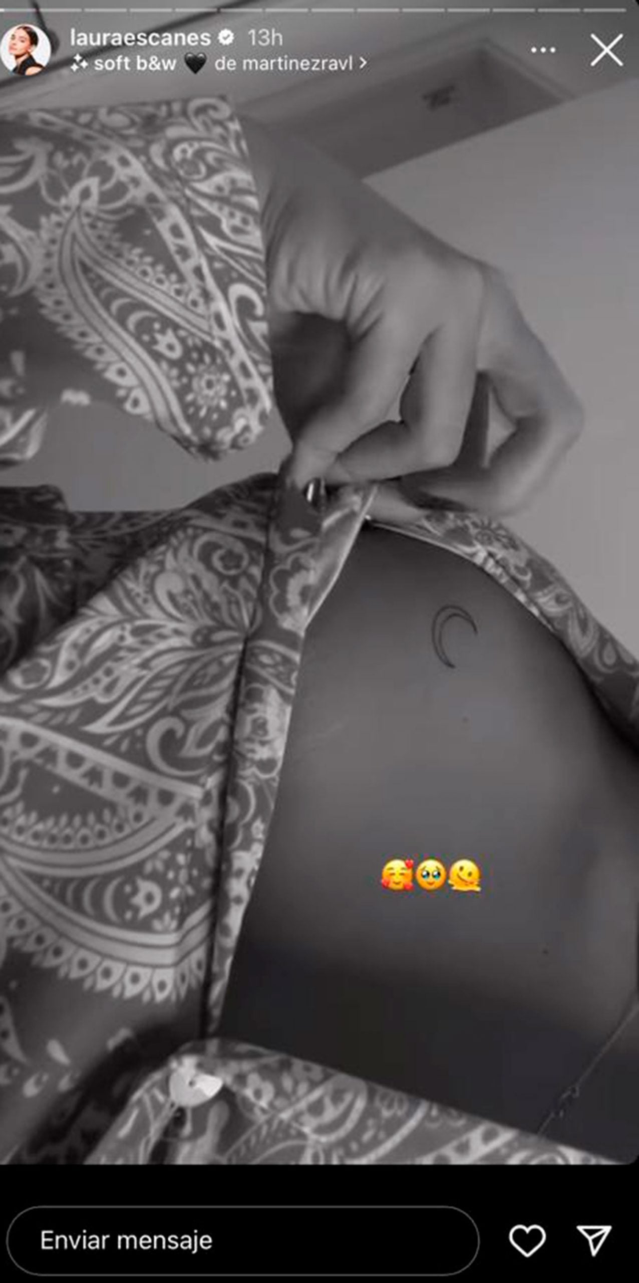 Laura Escanes ense&ntilde;a su tatuaje / Instagram