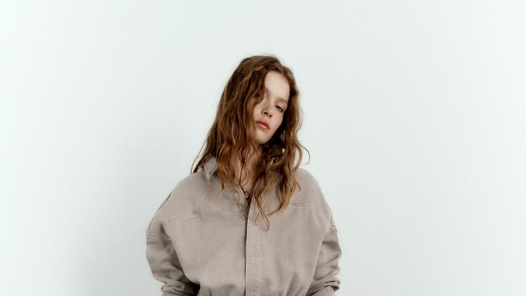 El peto de Zara que te estilizará independientemente de tu estatura