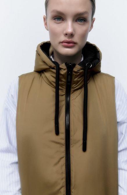 El chaleco reversible de zara que es un aut&eacute;ntico &eacute;xito: f&iacute;chalo para el Black Friday