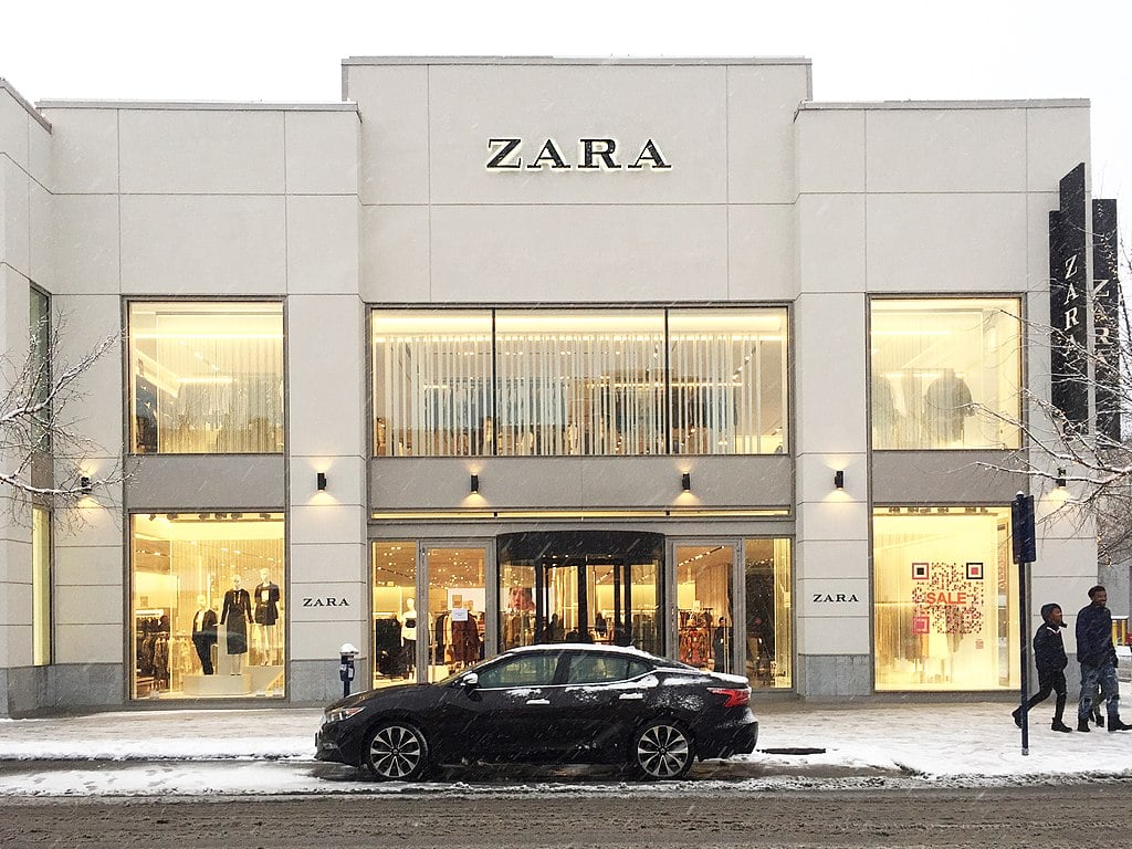El chaleco reversible de zara que es un auténtico éxito: fíchalo para el Black Friday