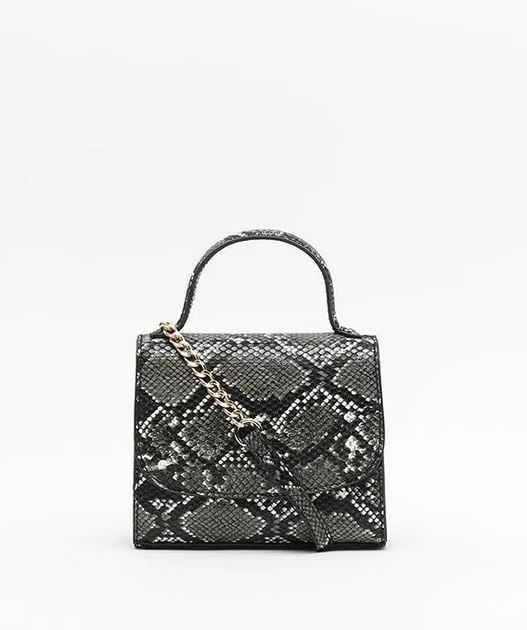 El bolso de Misako que cuesta menos de 15€ y que podrás llevar a la oficina o de fiesta