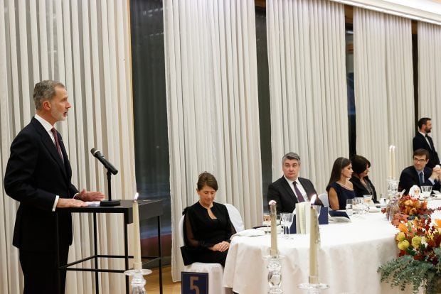 Los Reyes en la cena de gala de Croacia / Gtres
