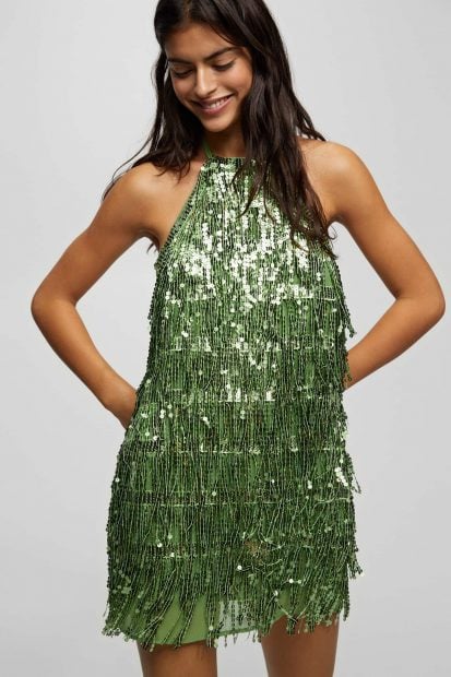 Vestido verde lentejuelas halter / Pull & Bear