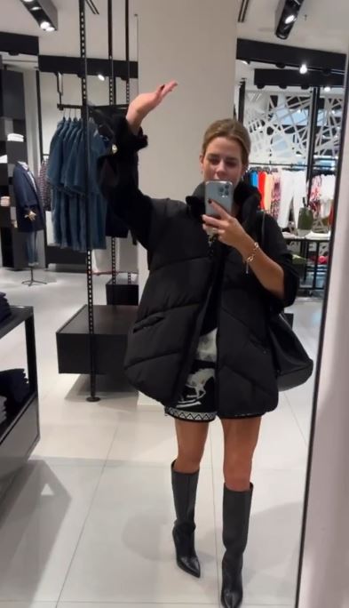 Las seguidoras de Amelia Bono enloquecen con el chaleco acolchado que tiene Sfera y a un precio low cost